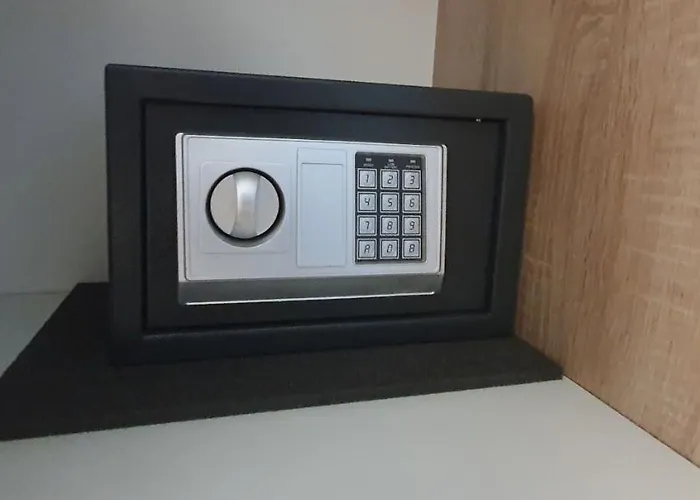 La Corte Antica - Maggiore 4* Luino