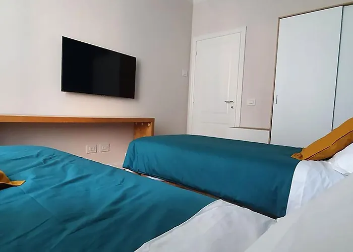 La Corte Antica - Maggiore ベッド・アンド・ブレックファスト