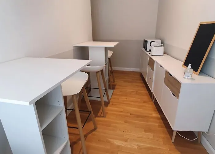 Nocleg ze śniadaniem La Corte Antica - Maggiore 3*