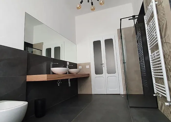 La Corte Antica - Maggiore Nocleg ze śniadaniem 3*